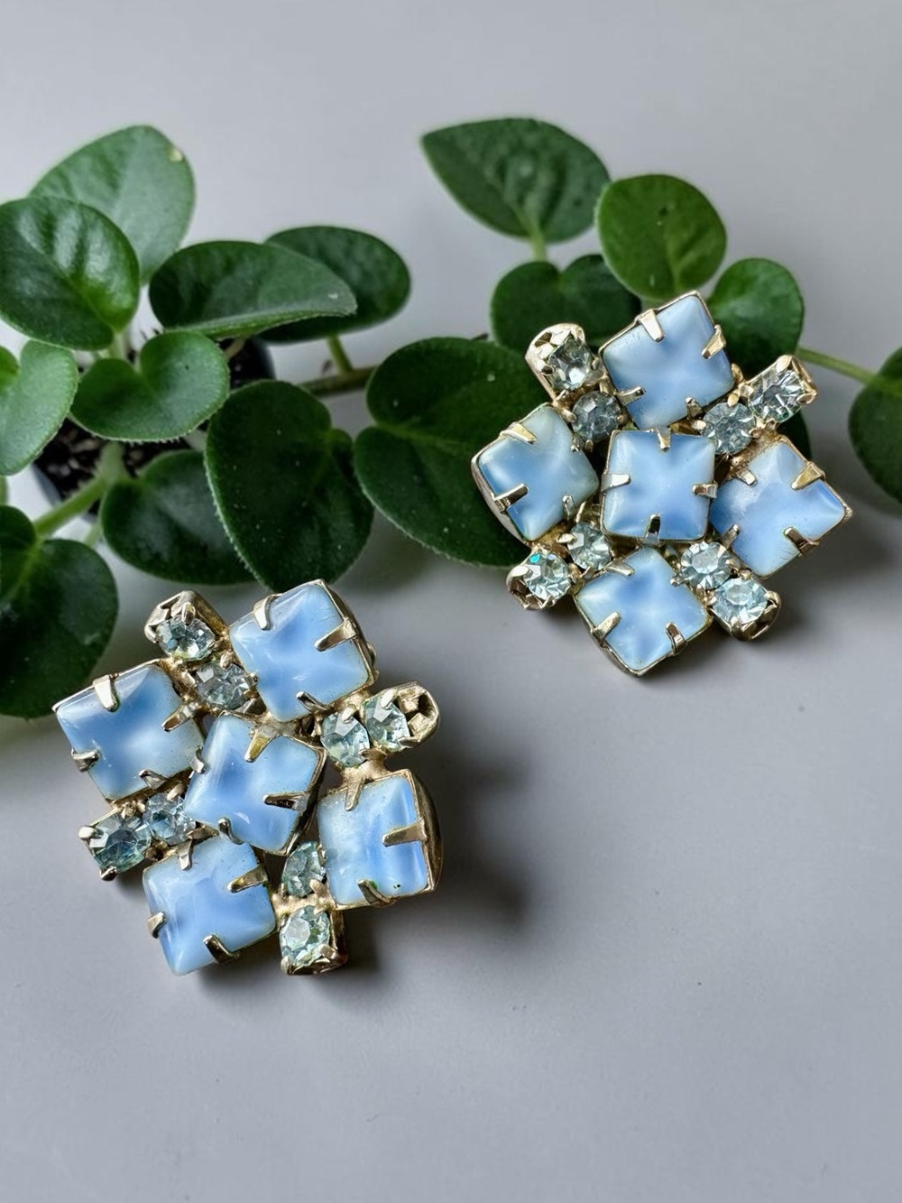 Vintage 1950s Baby Blue Frosted Art Glass & Rhinestone Cluster Clip-On Earrings